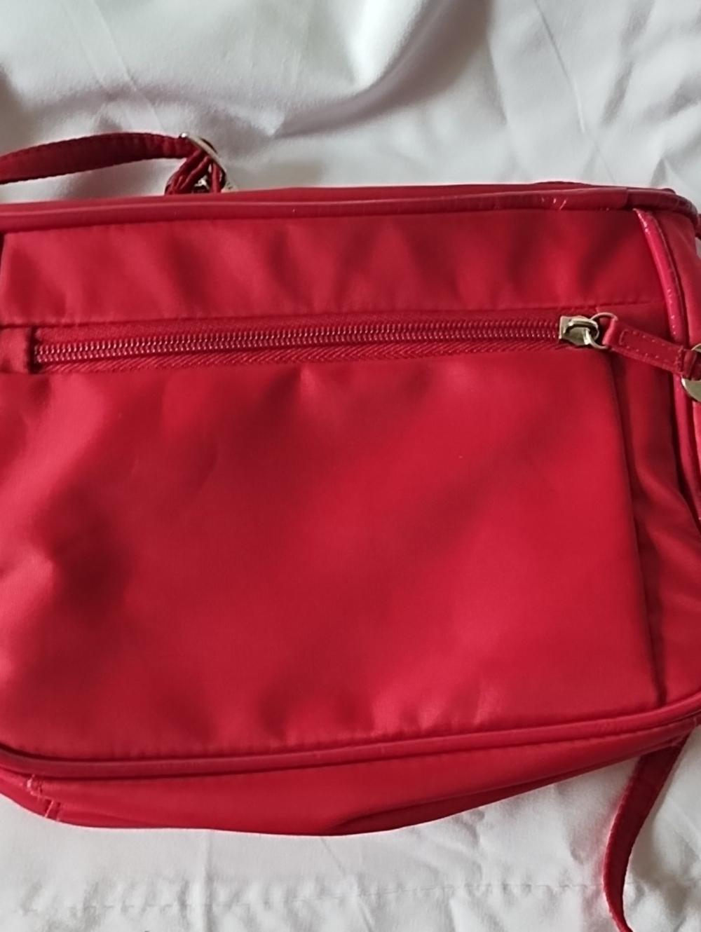 Travelon Red Crossbody Shoulder Bag - Picture 5 of 9